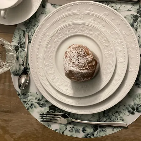 La Maison De Martha