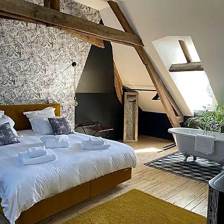 Couette-café La Maison De Martha 4*