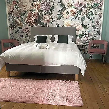 Couette-café La Maison De Martha 4*